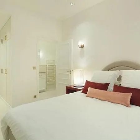 Aparthotel Fontanilla Marbella